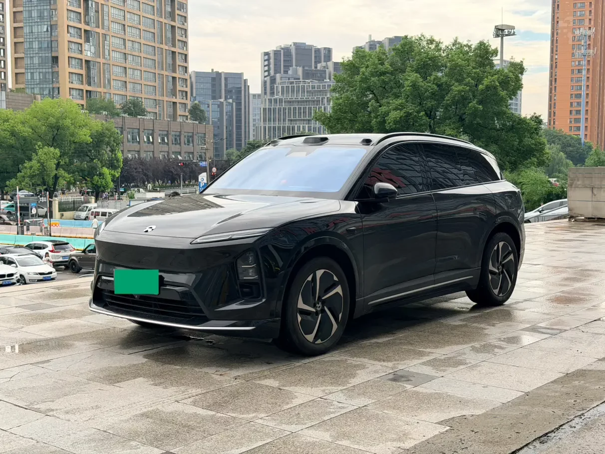 NIO ES6