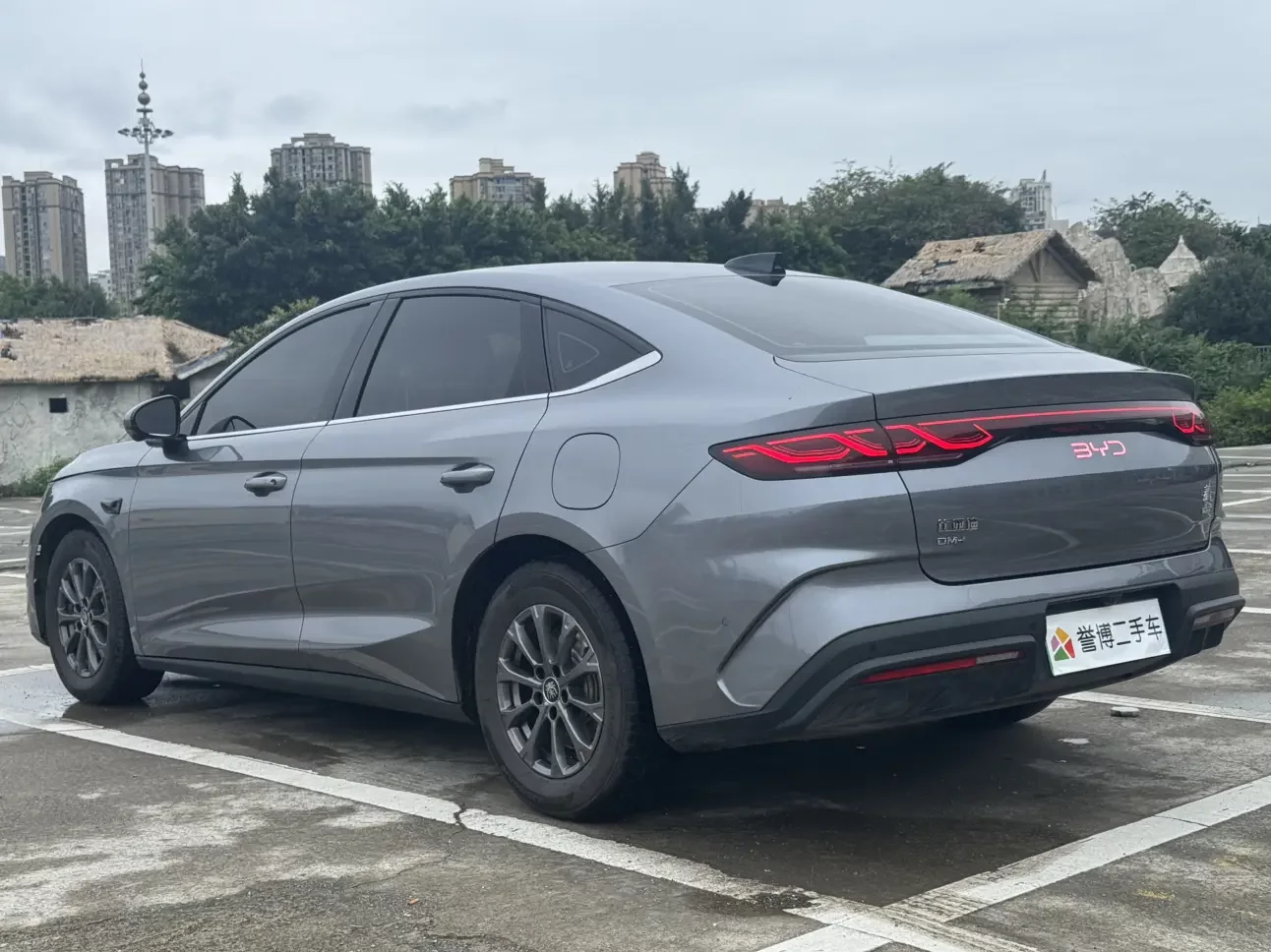 BYD Qin L DM