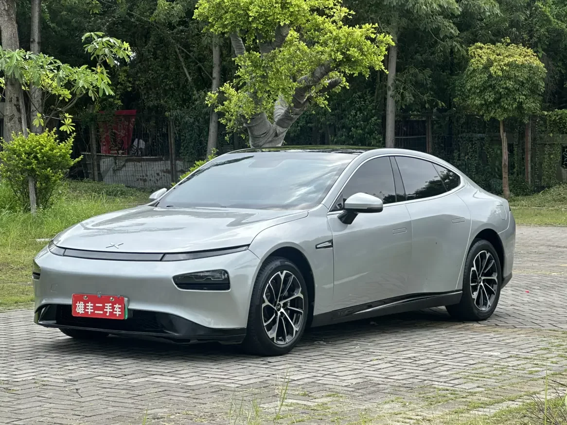 XPENG P7
