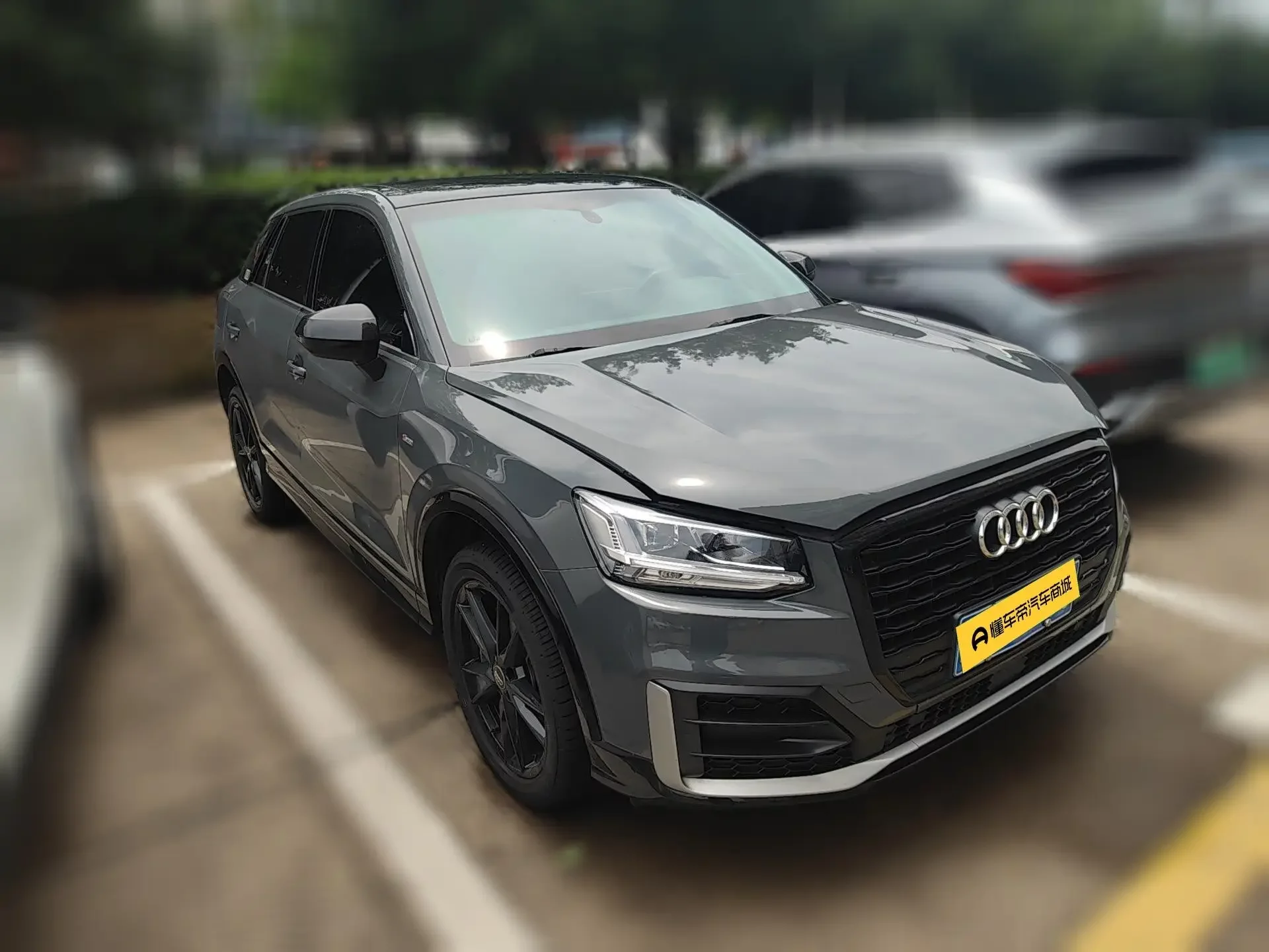 Audi Q2L