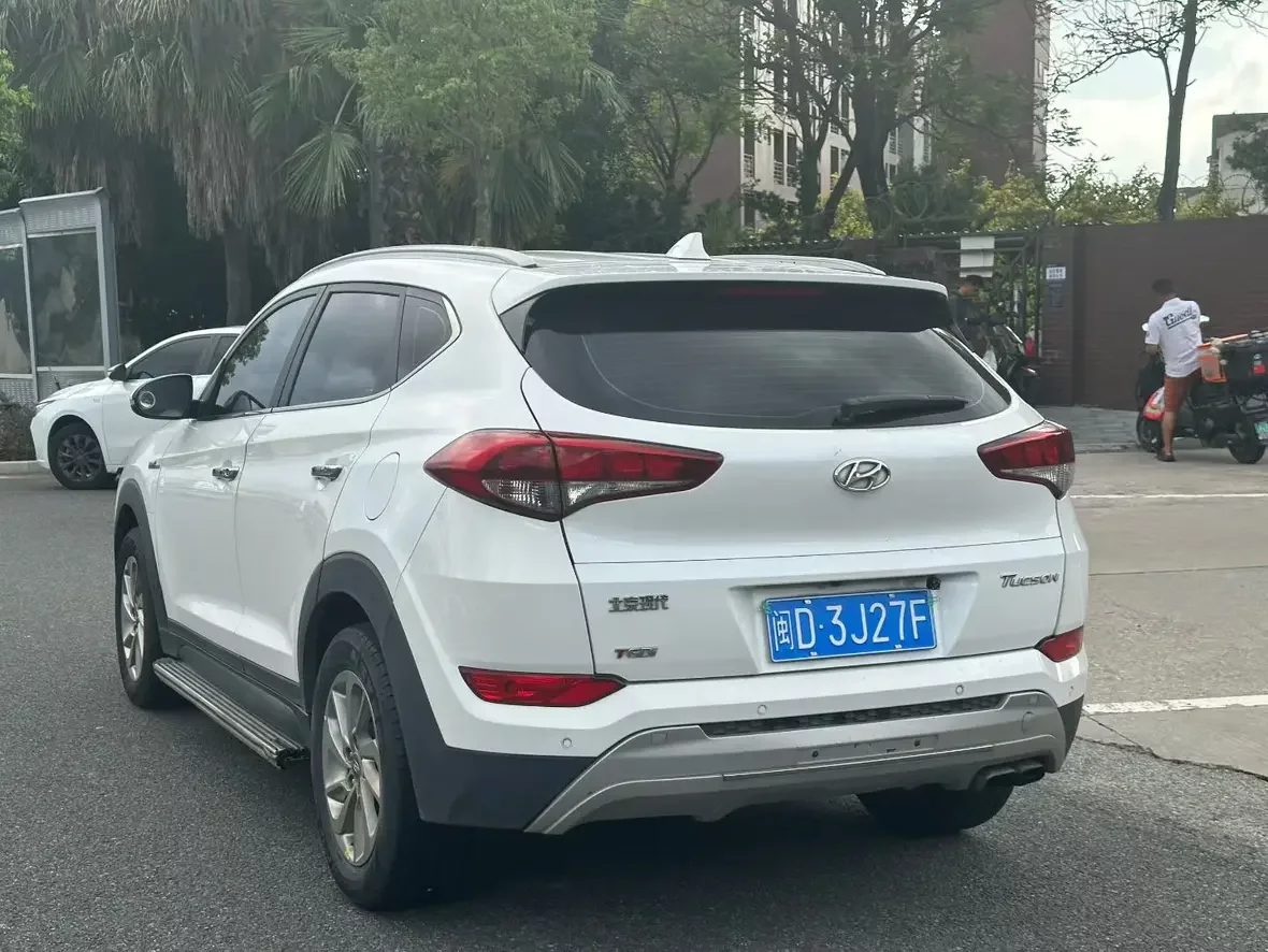Hyundai Tucson L