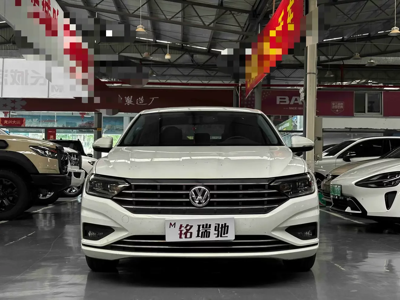 Volkswagen Sagitar