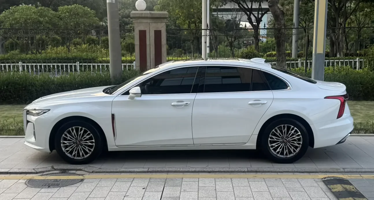 Hongqi H5