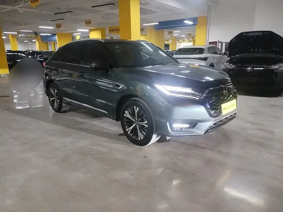 Honda UR-V