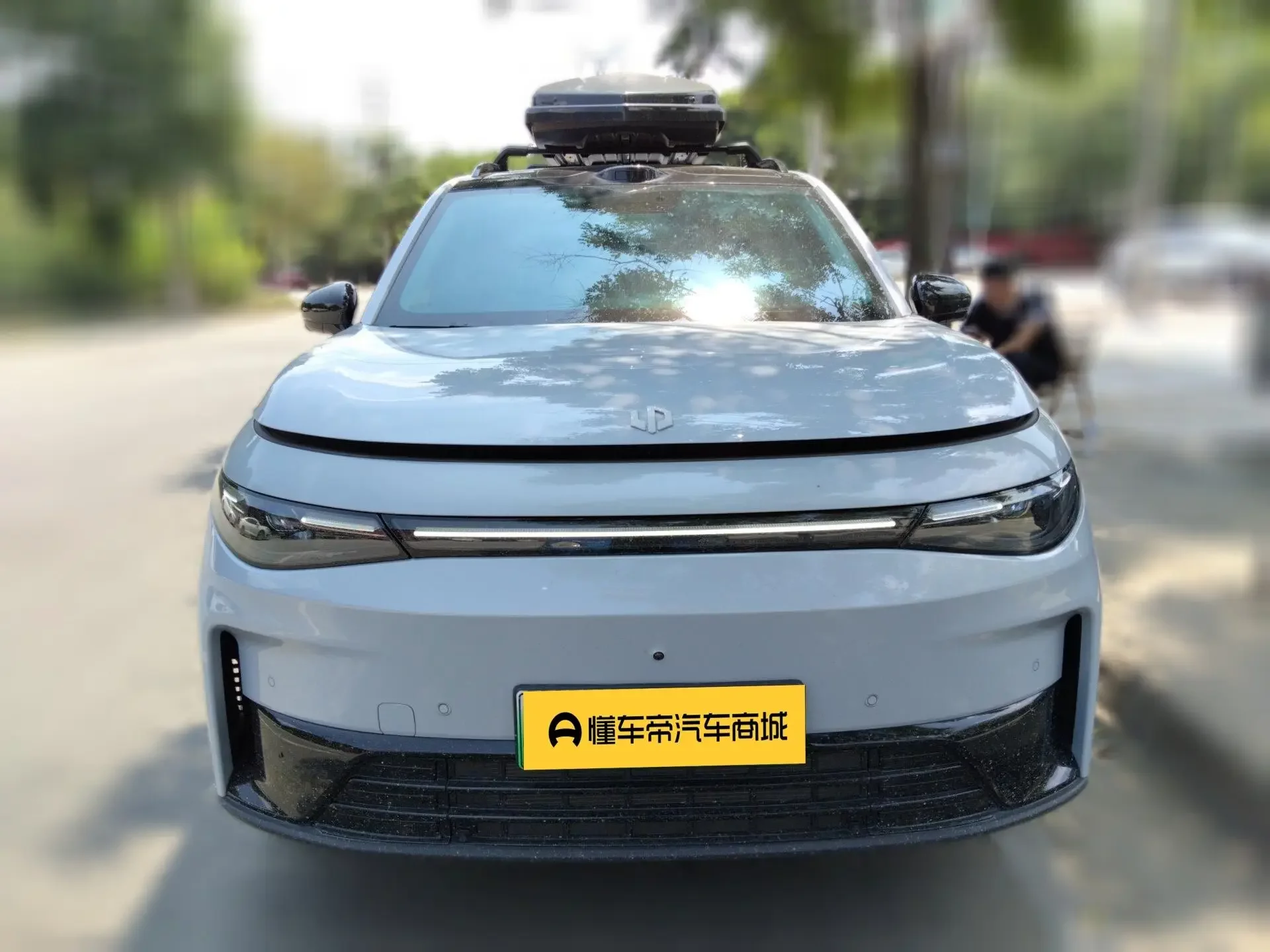 Leapmotor C16