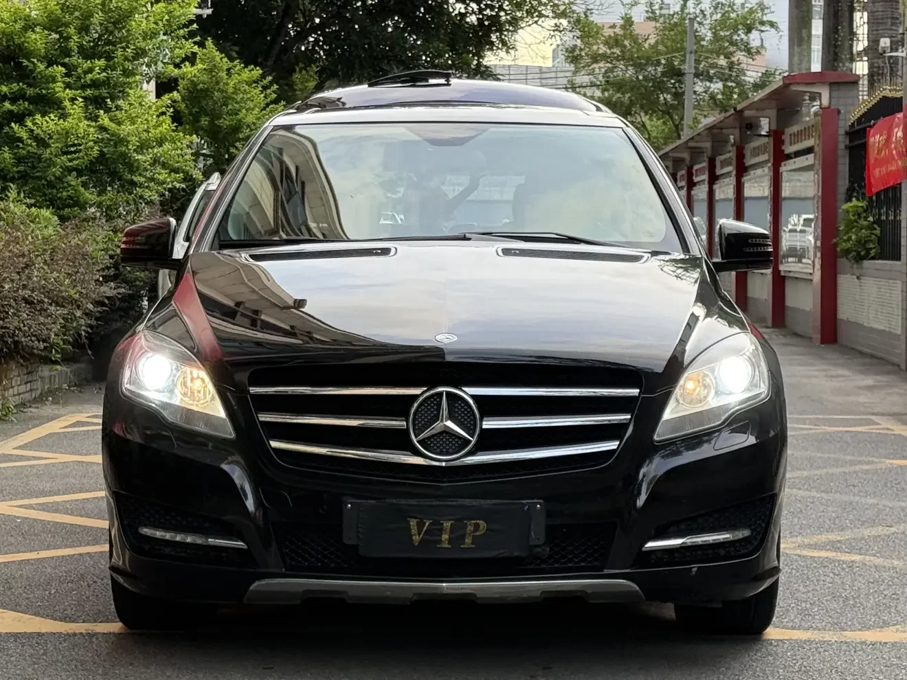 Mercedes-Benz R-Class