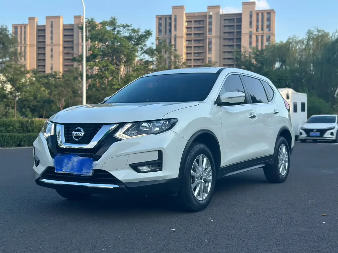 Nissan X-Trail (Qijun)  из Китая