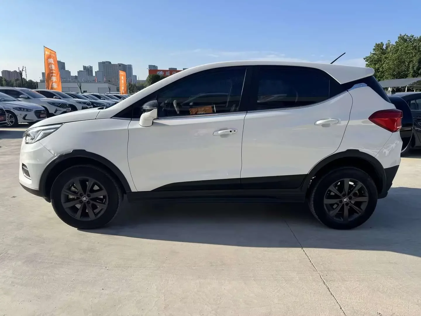BYD Yuan EV