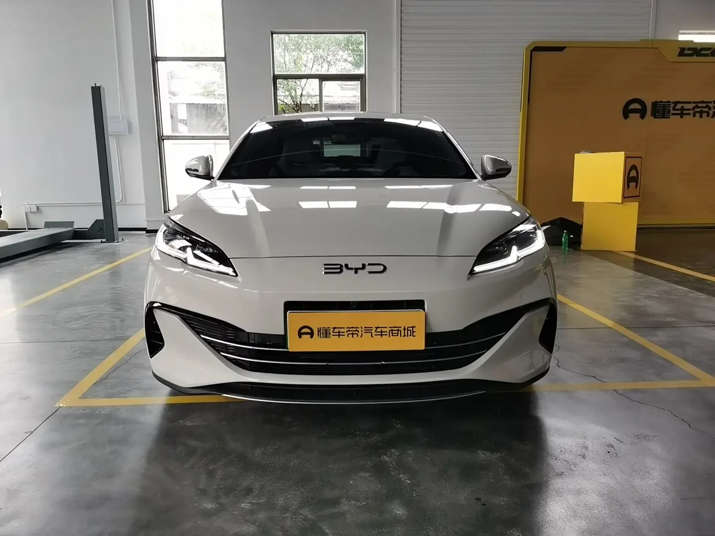 BYD Seal 06DM