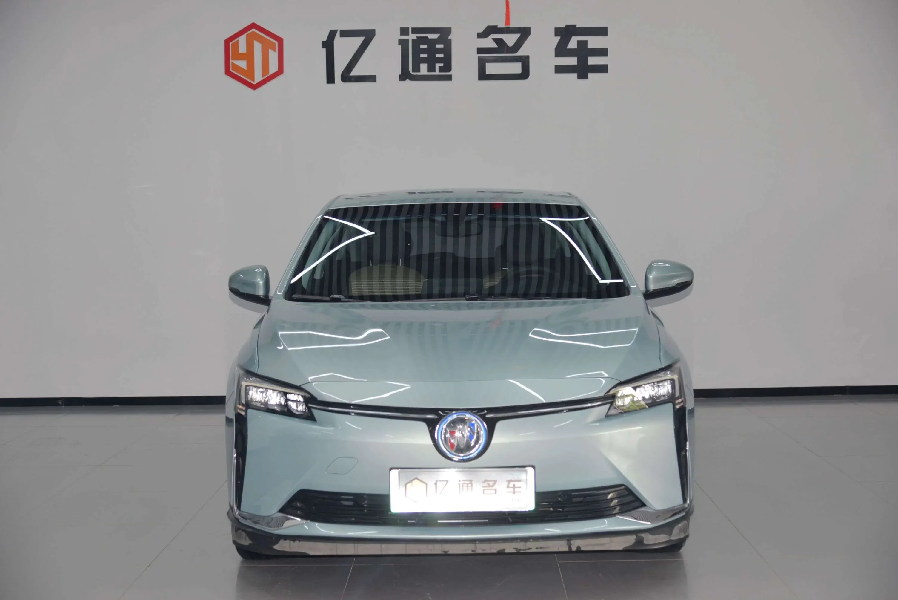 Buick Micro blue 6