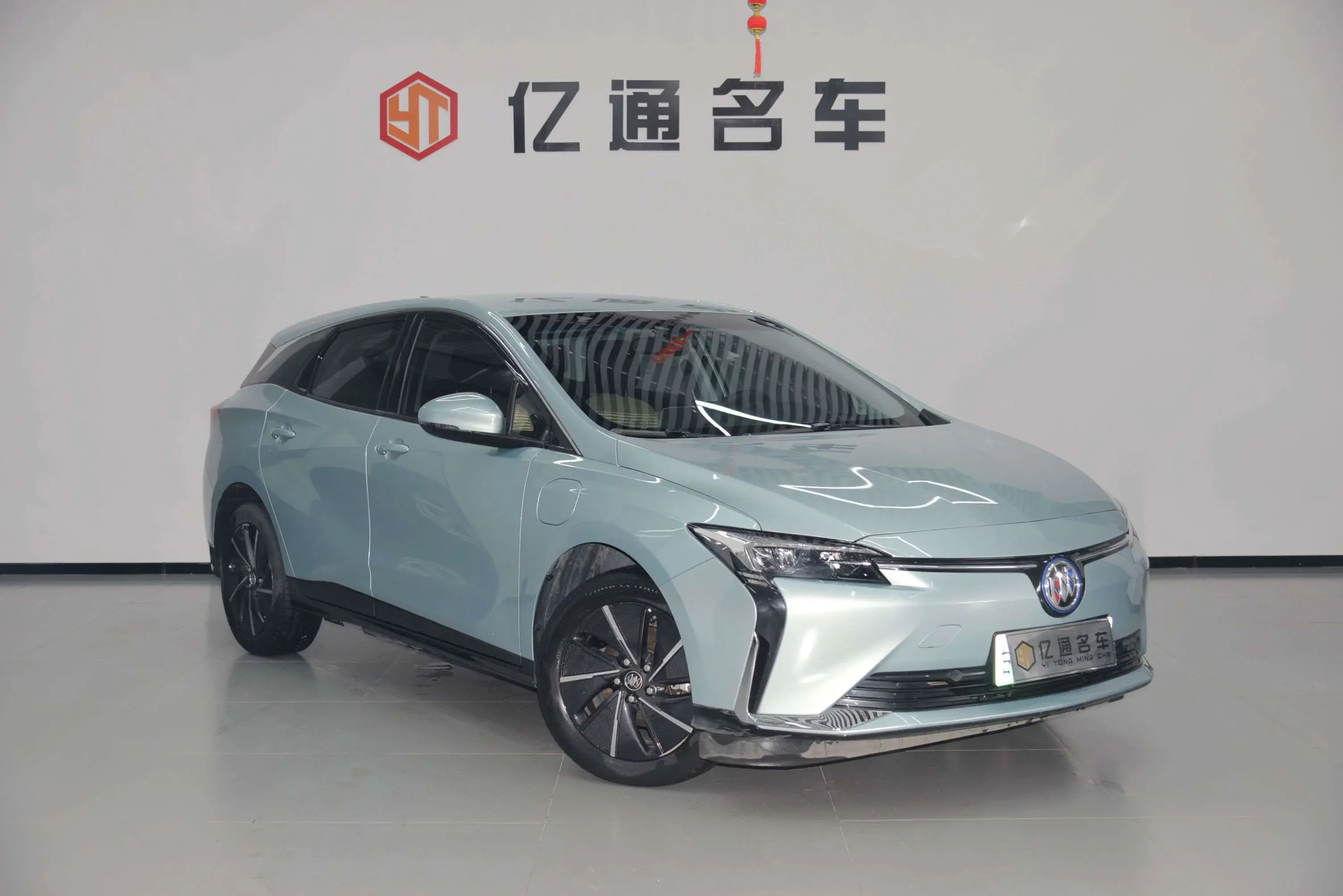 Buick Micro blue 6