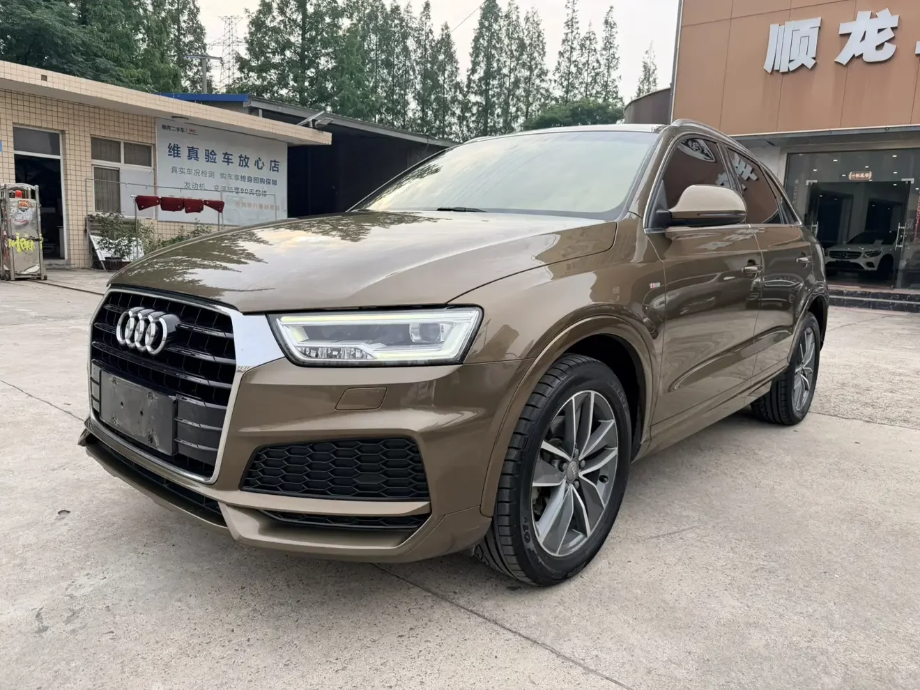 Audi Q3