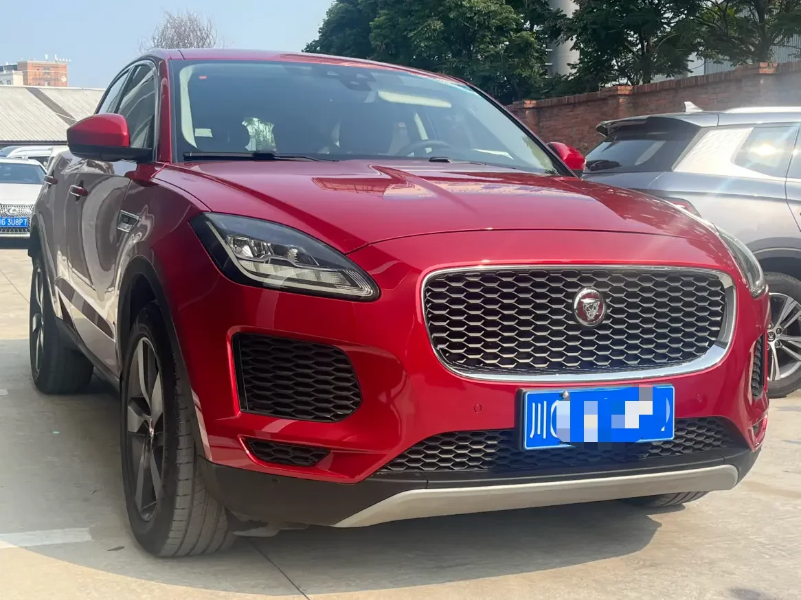 Jaguar E-PACE