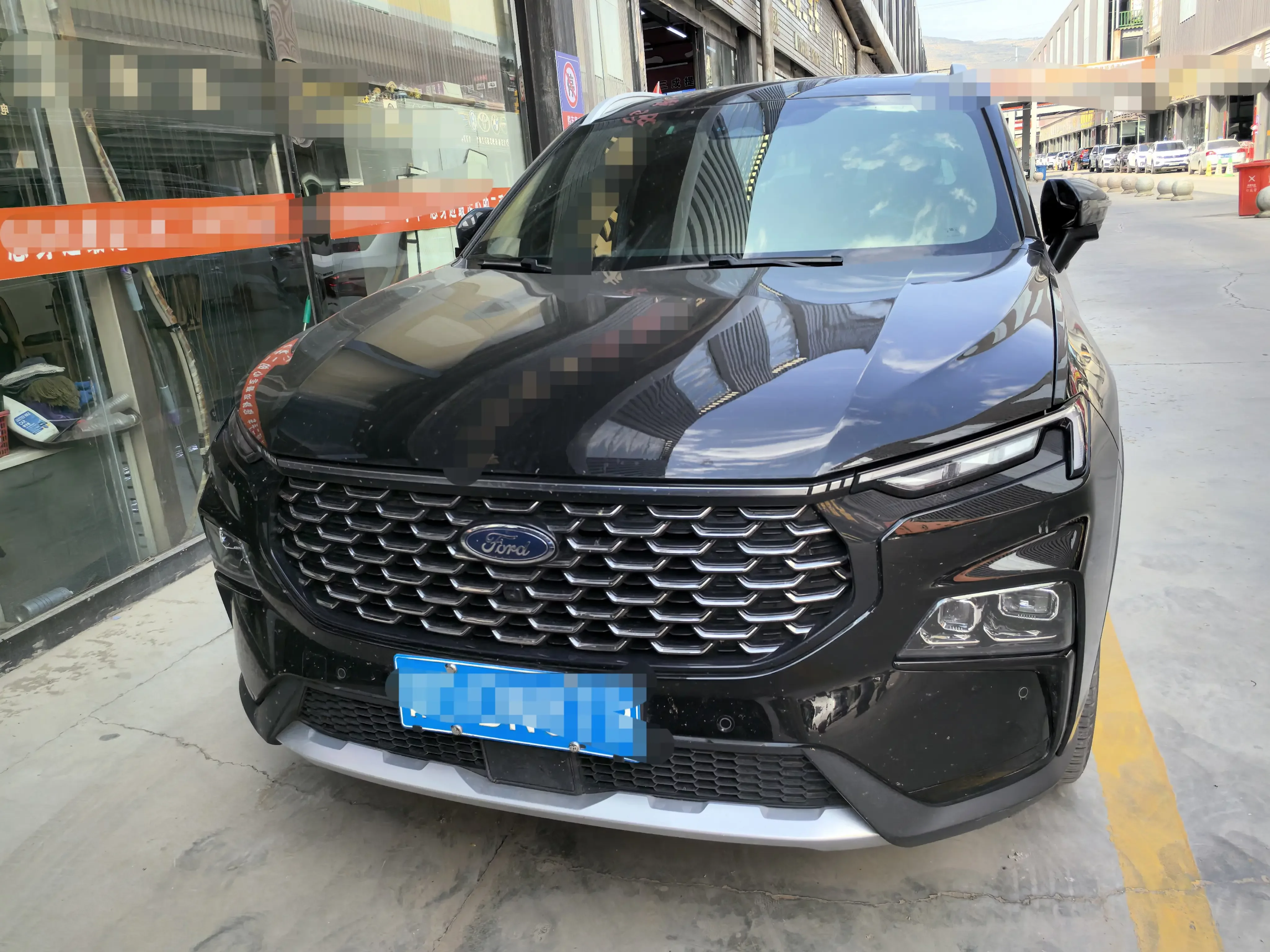 Ford Equator Sport