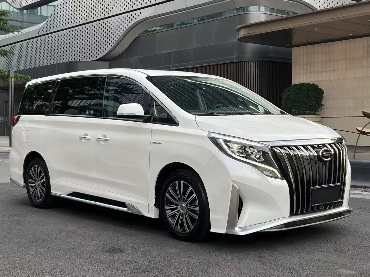 GAC Trumpchi M8