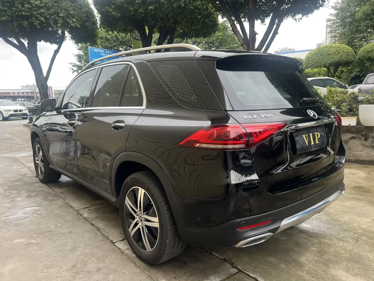 Mercedes-Benz GLE (Imported)