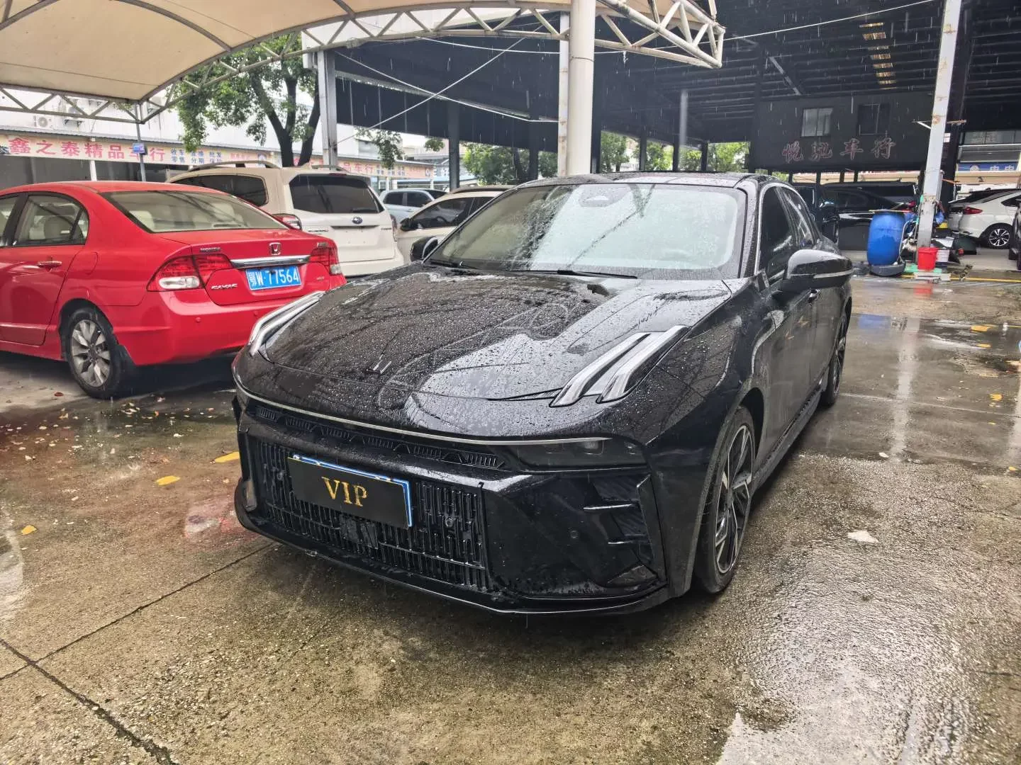 Lynk & Co 03