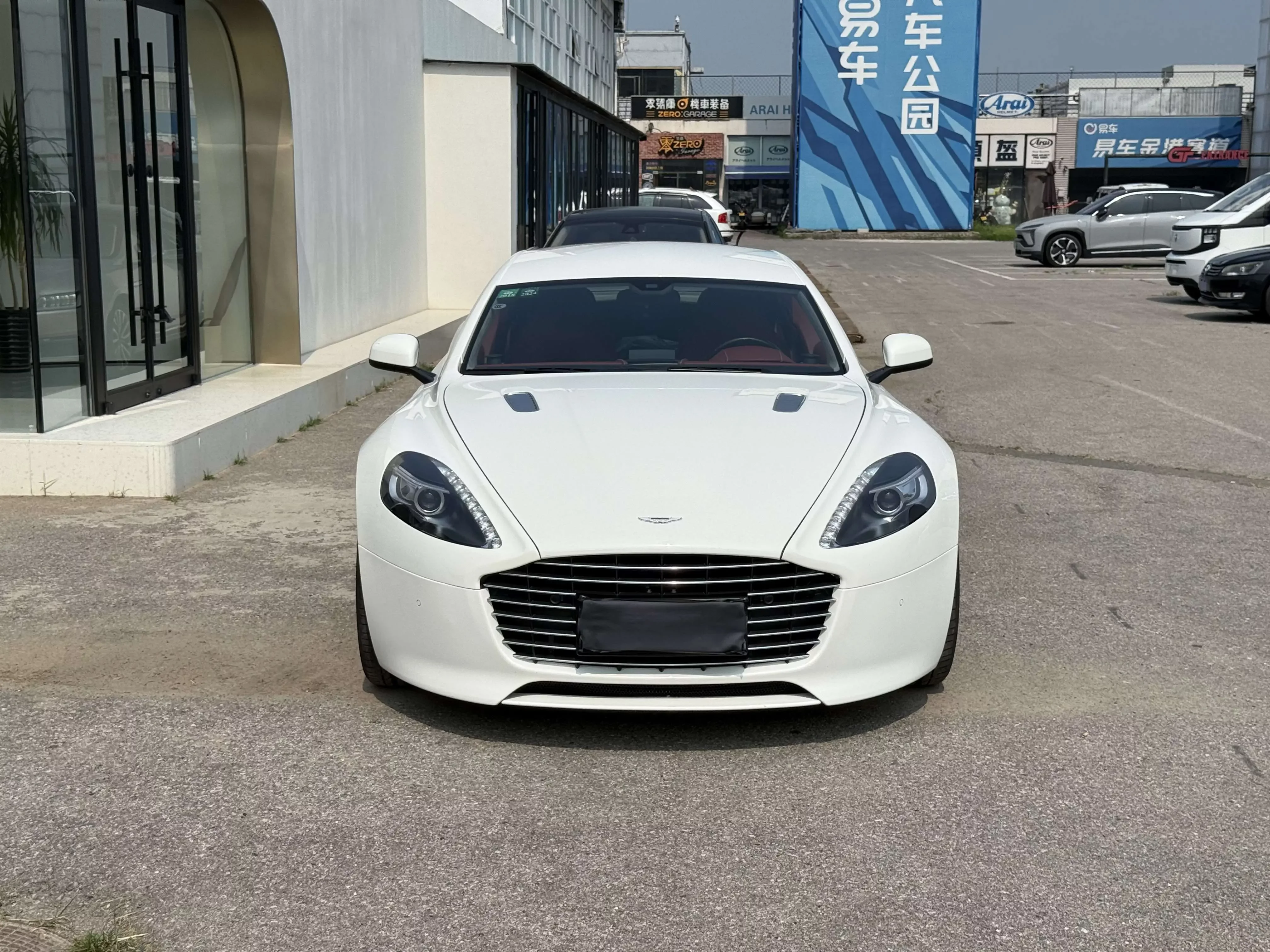 Aston Martin Rapide