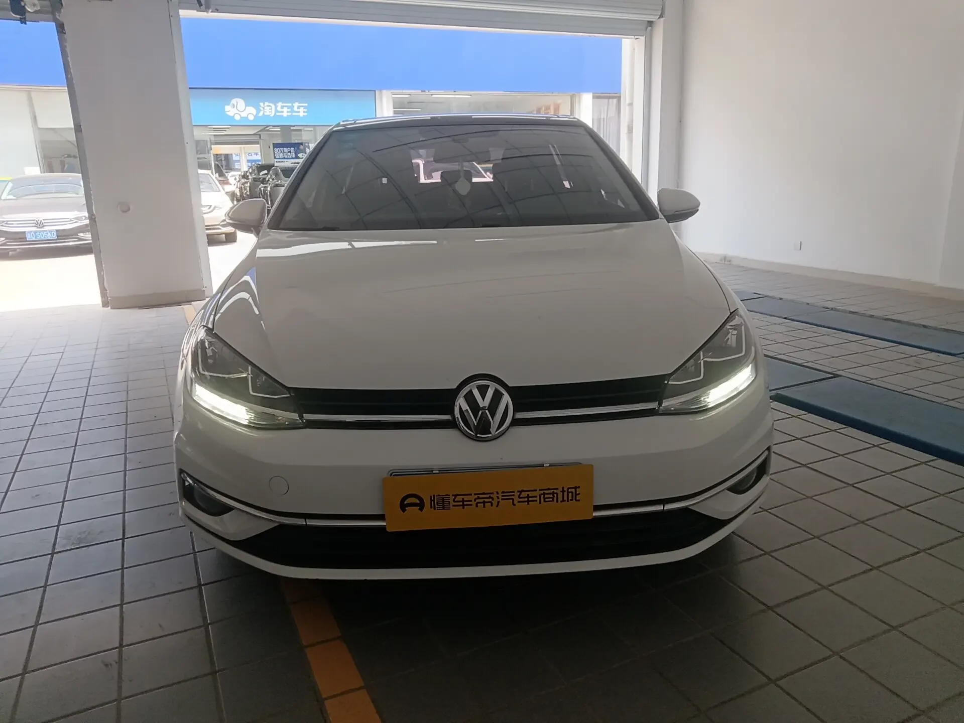 Volkswagen golf