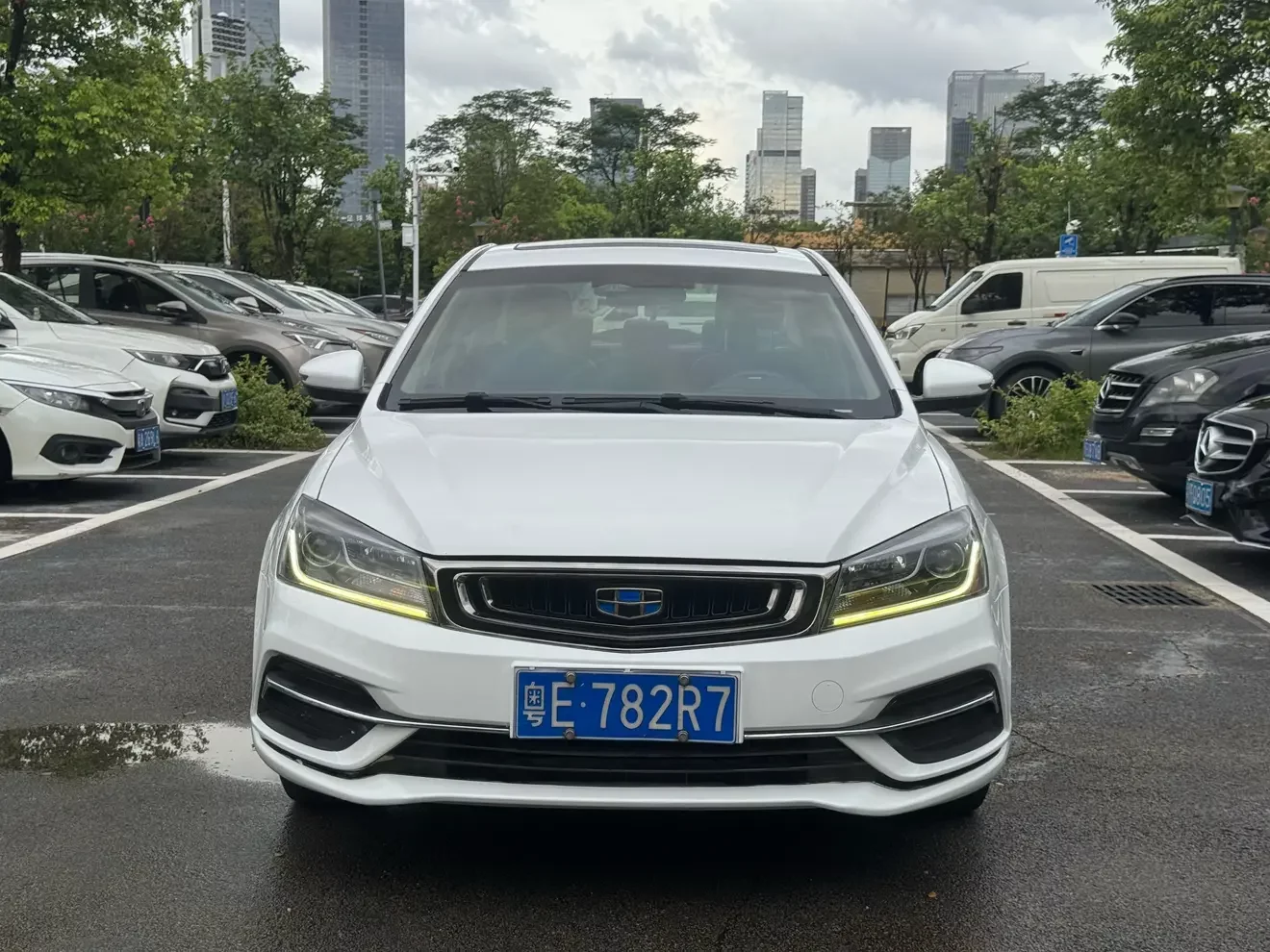 Geely emgrand