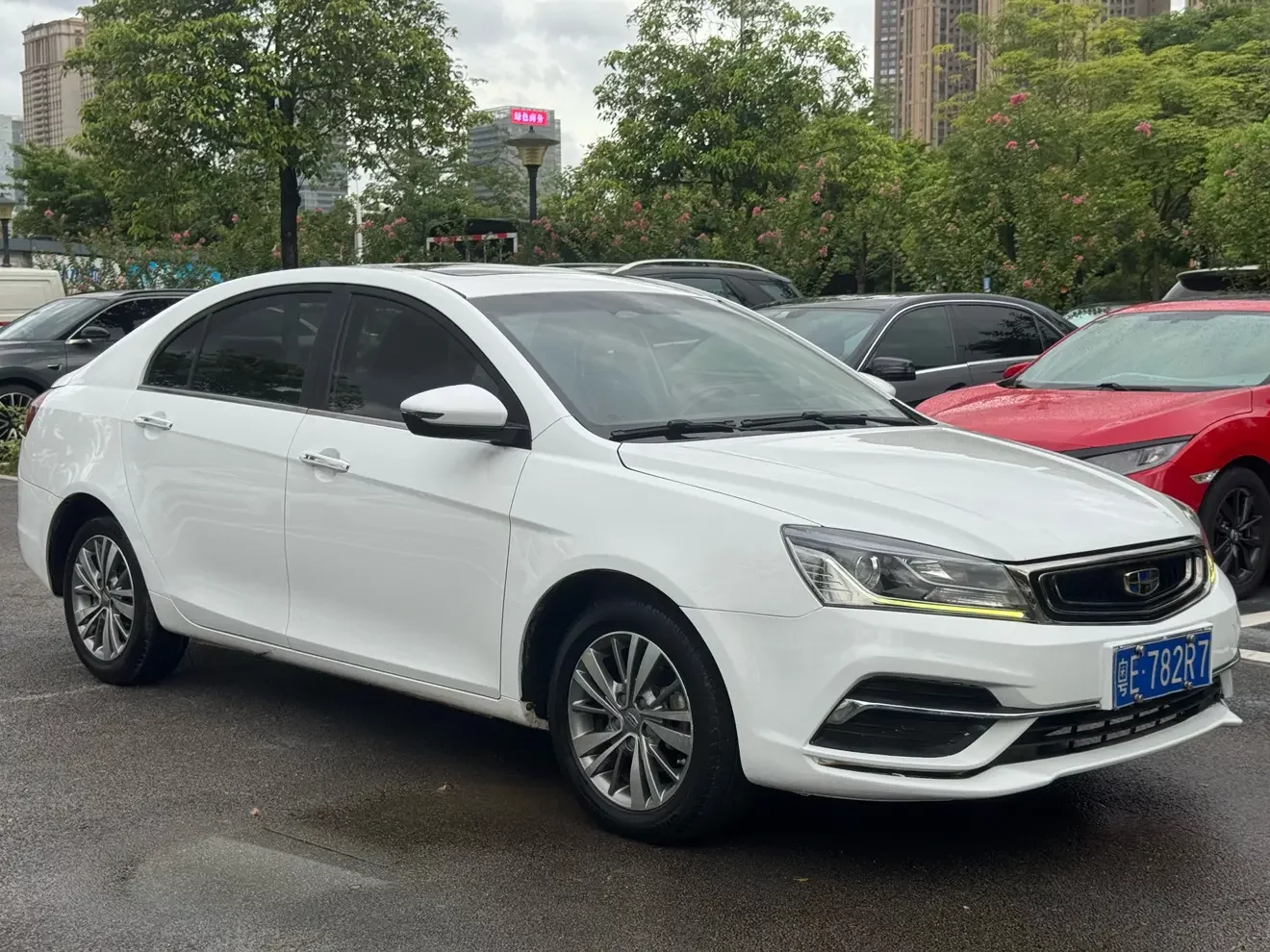Geely emgrand