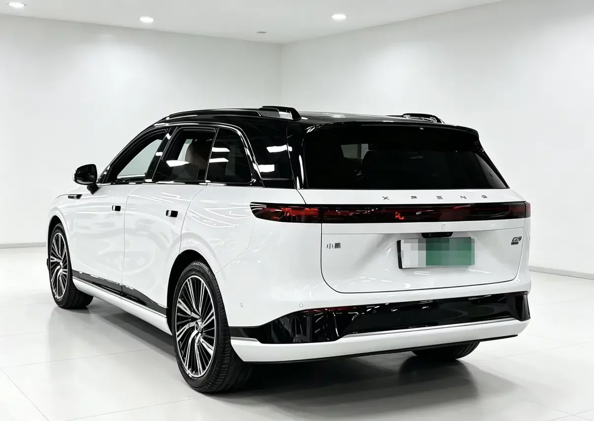Xpeng G9