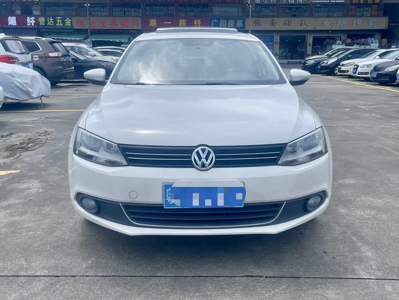 Volkswagen Sagitar