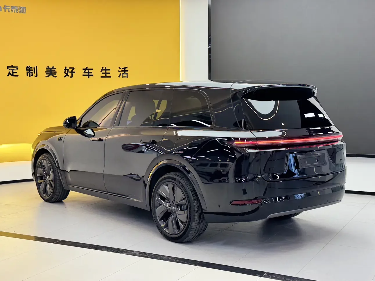 Lixiang L9