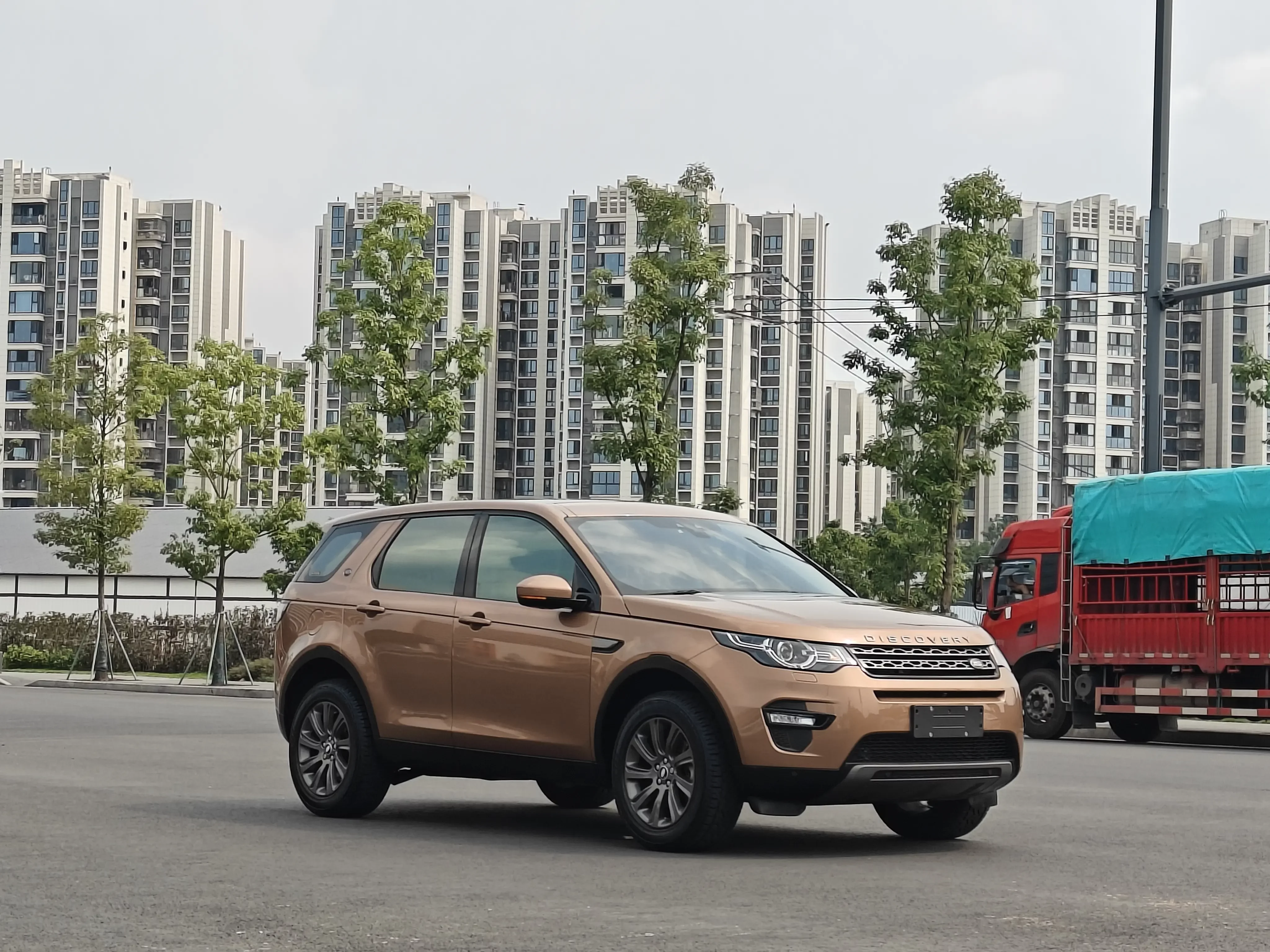 Land Rover Discover the magic