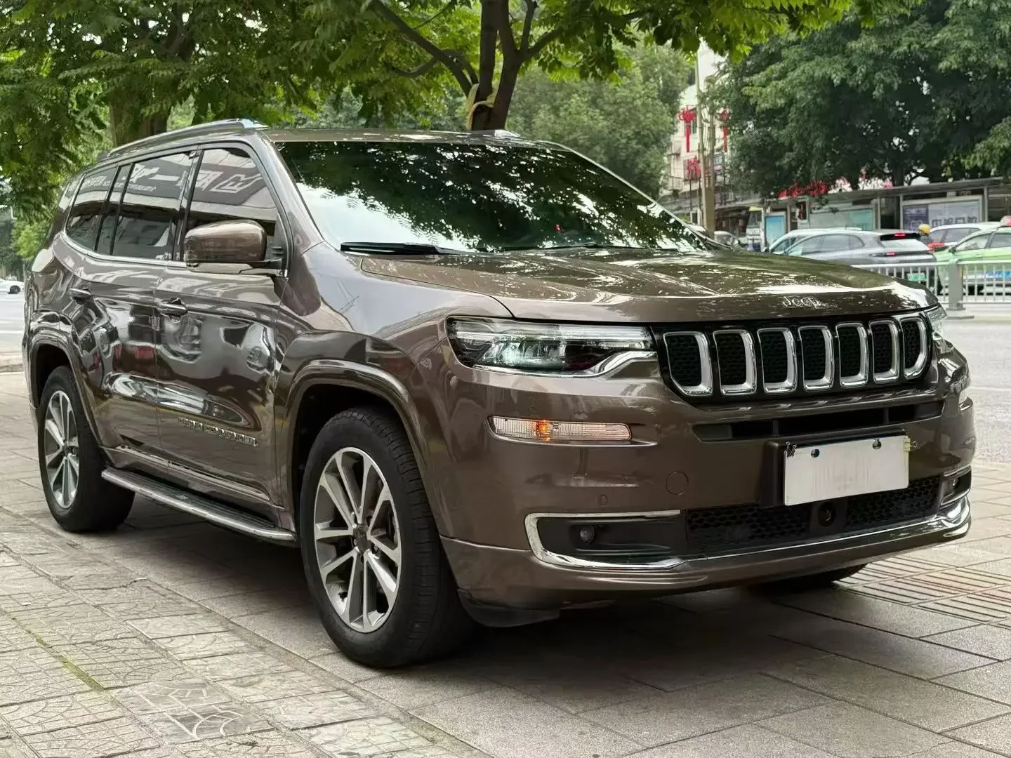 Jeep grand commander