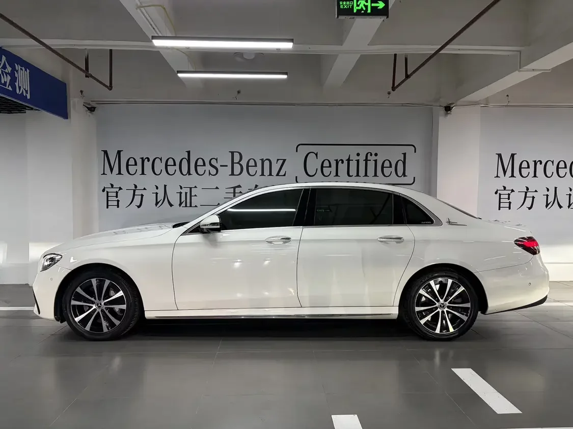 Mercedes-Benz E-Class PHEV