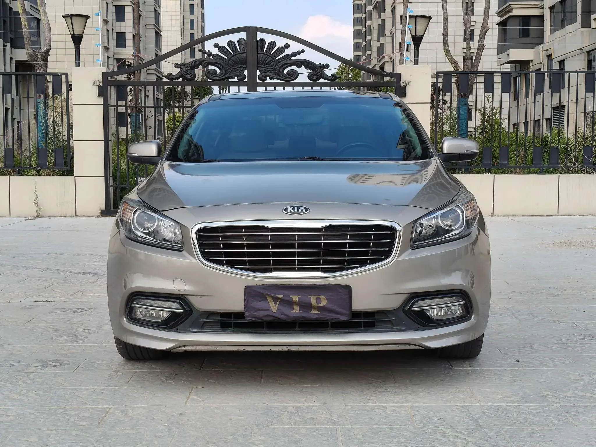 Kia K4