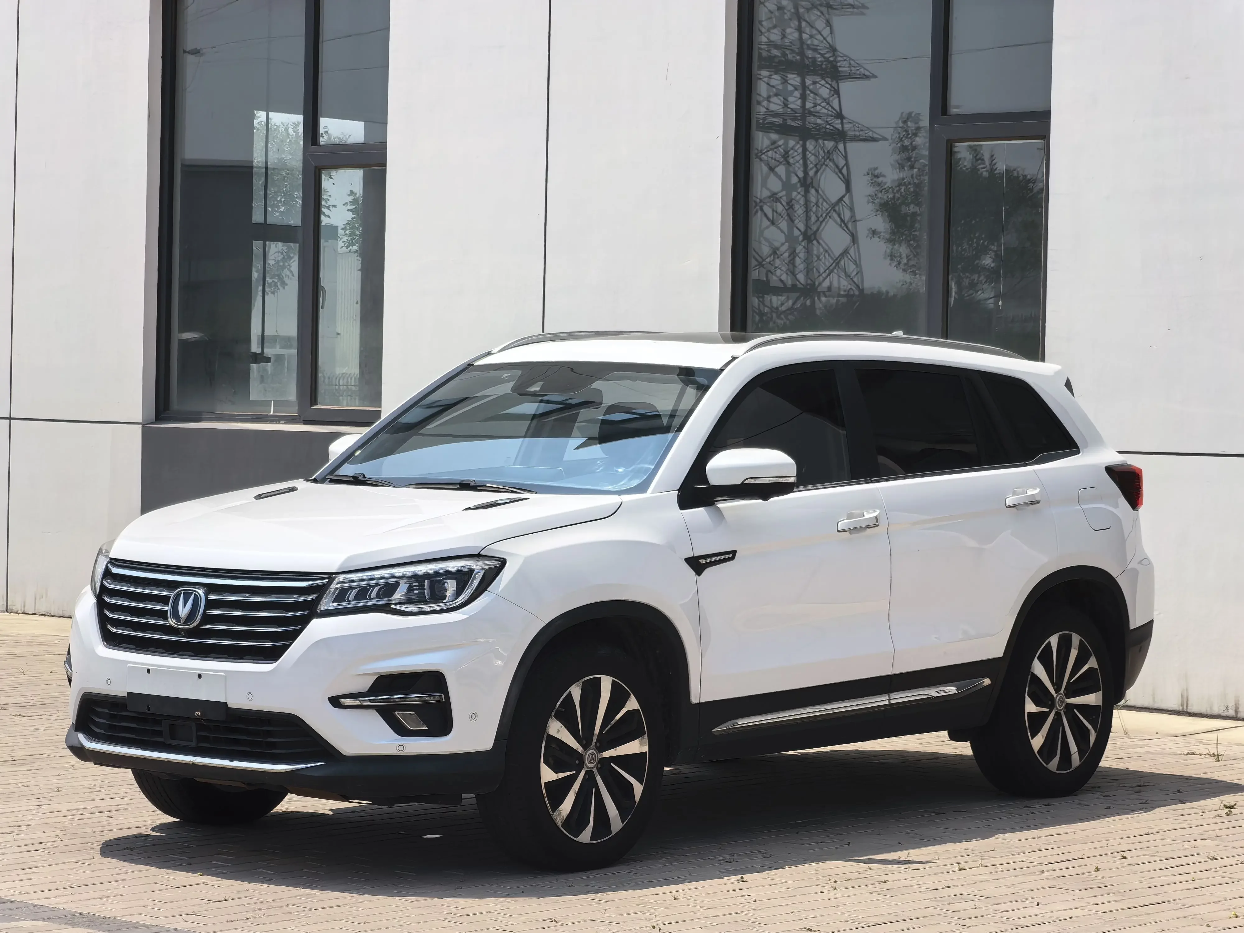 Changan CS75