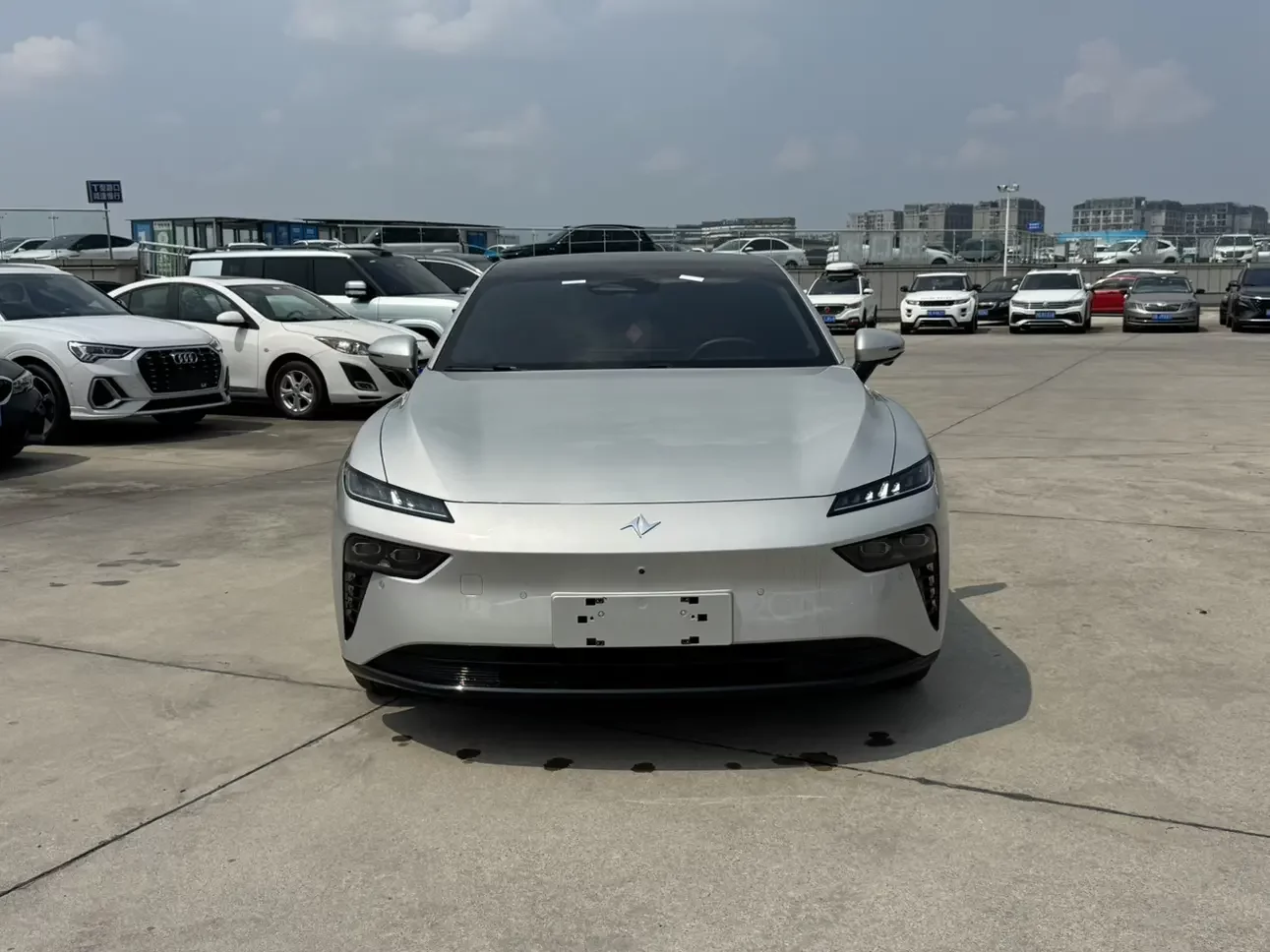 Dongfeng Yipai 007