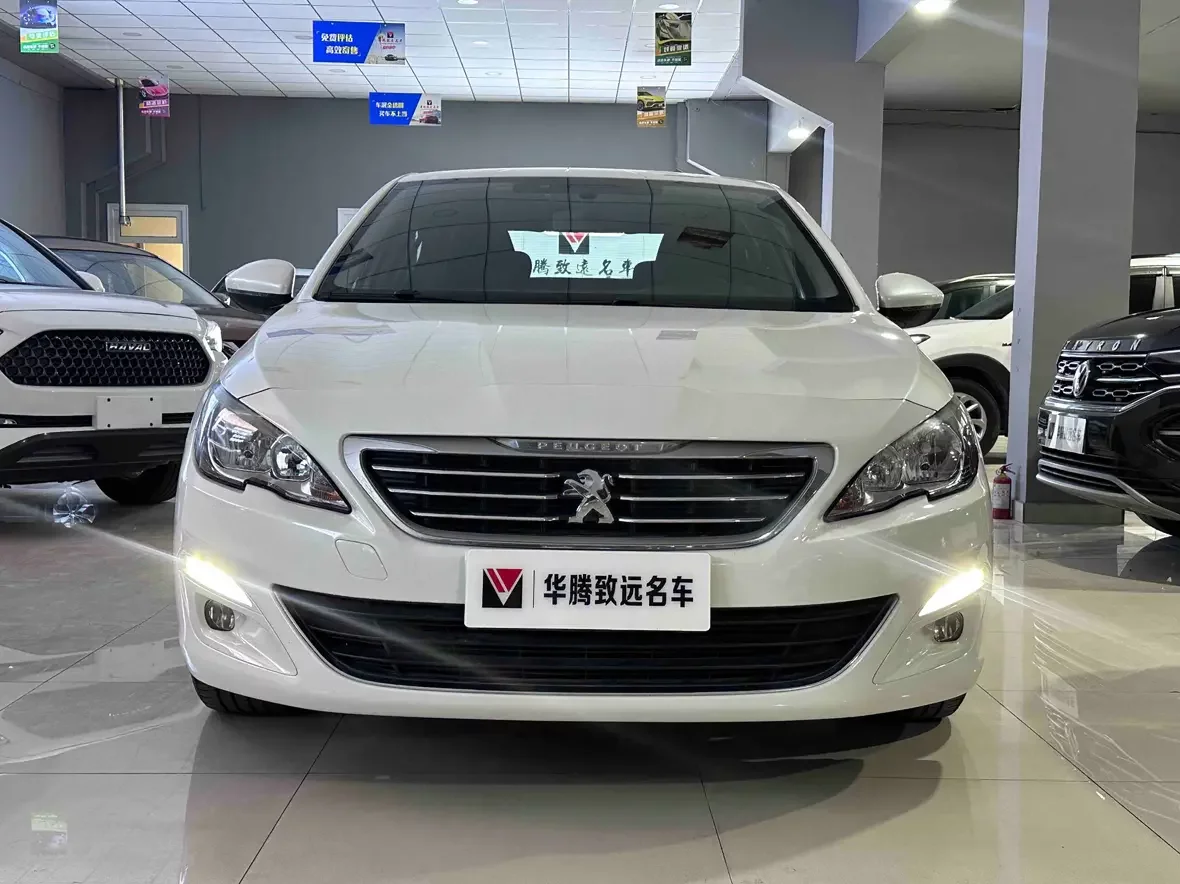 Peugeot 408