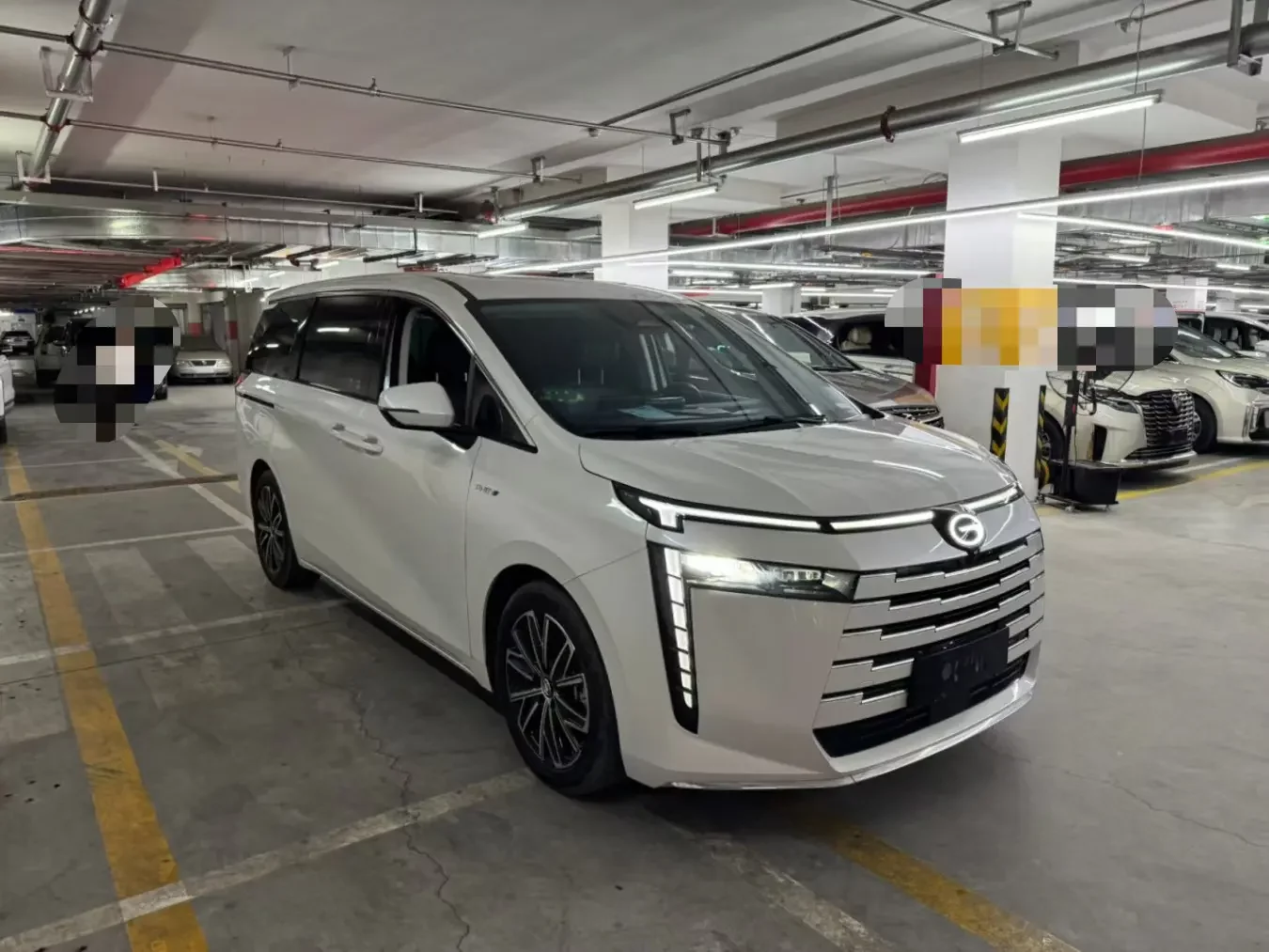 GAC Trumpchi E8 PHEV