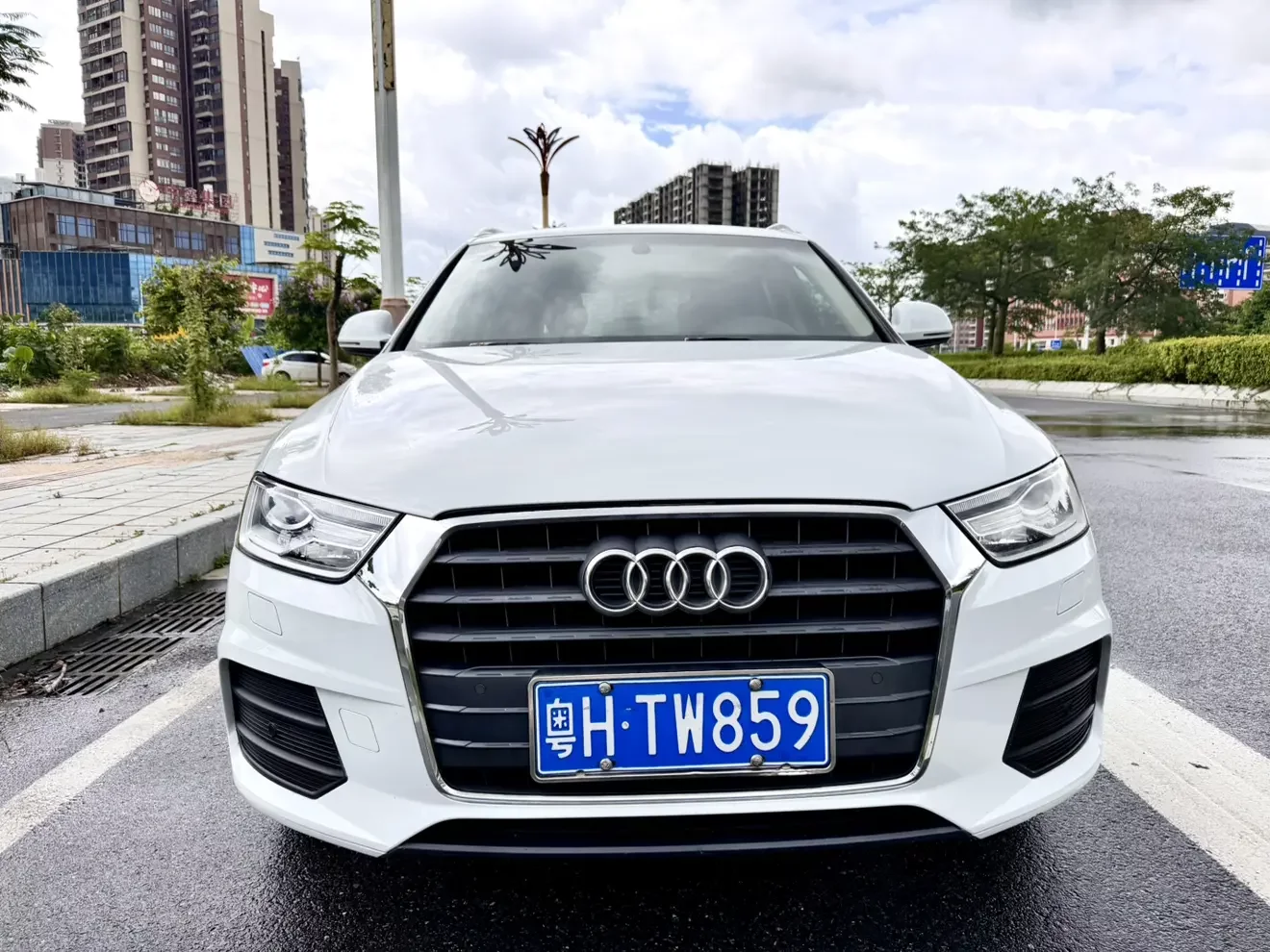 Audi Q3  из Китая