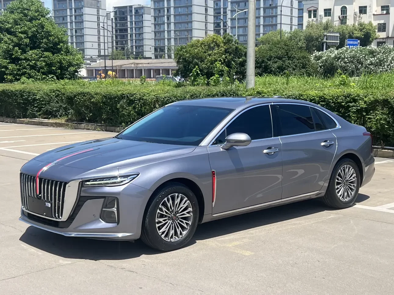Hongqi H5