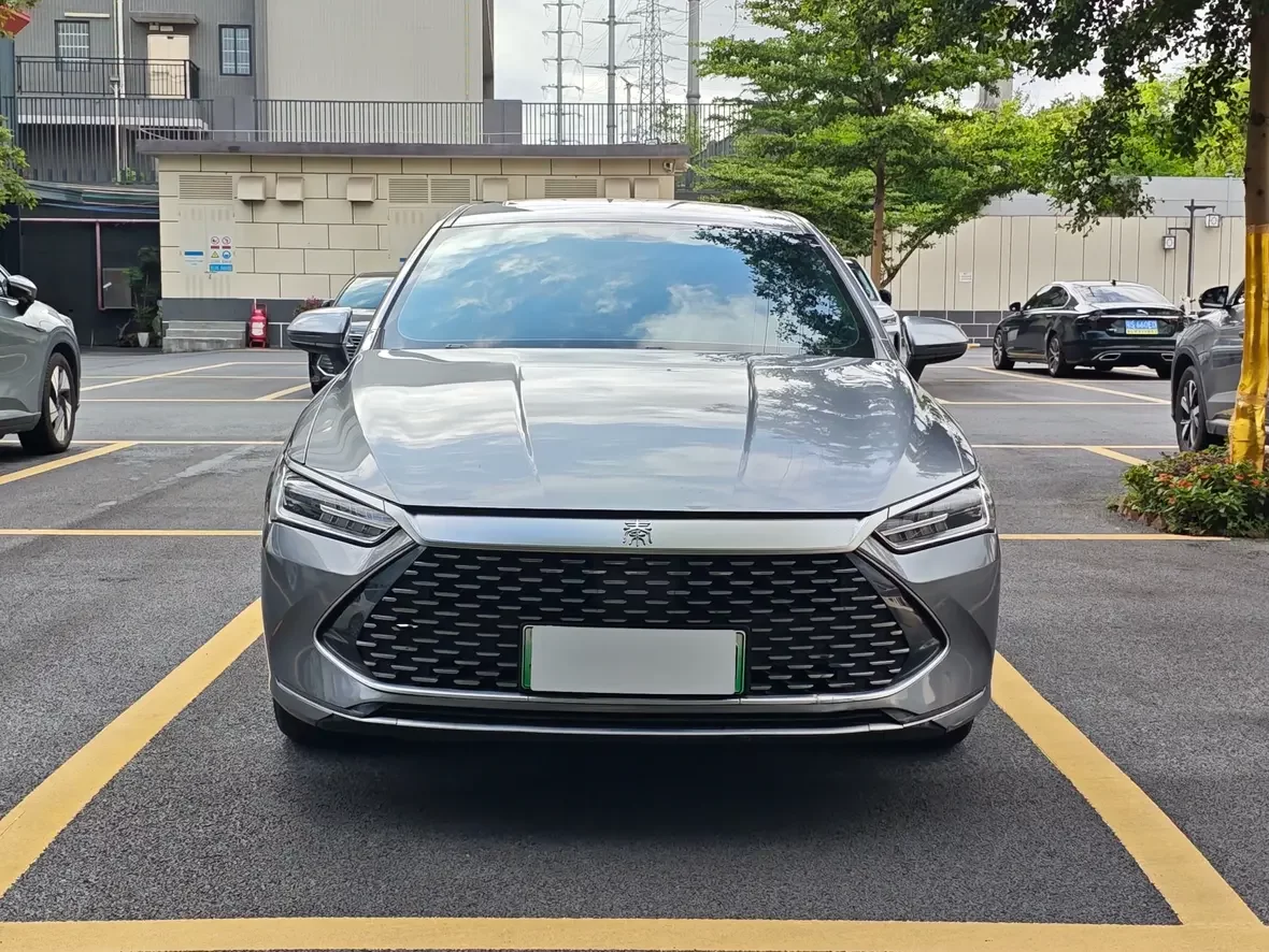 BYD Qin PLUS DM  из Китая
