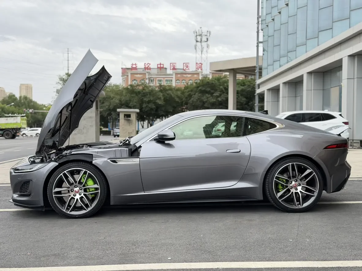 Jaguar F-TYPE