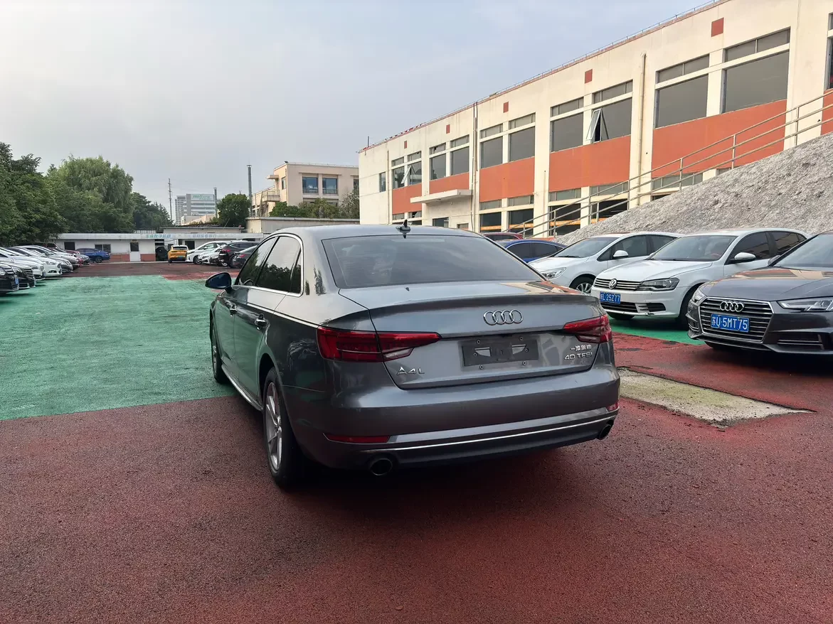 Audi A4L