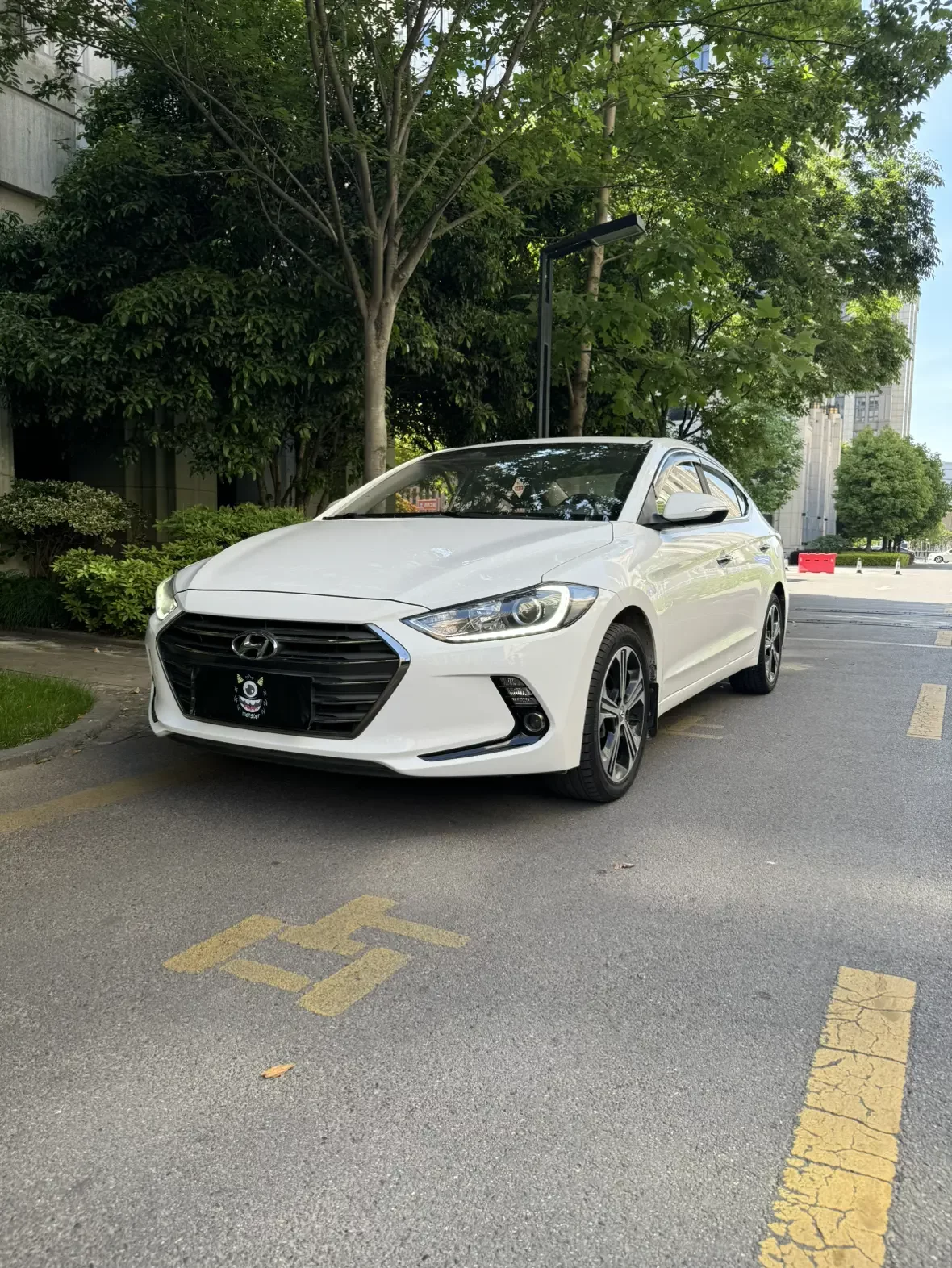Hyundai lead