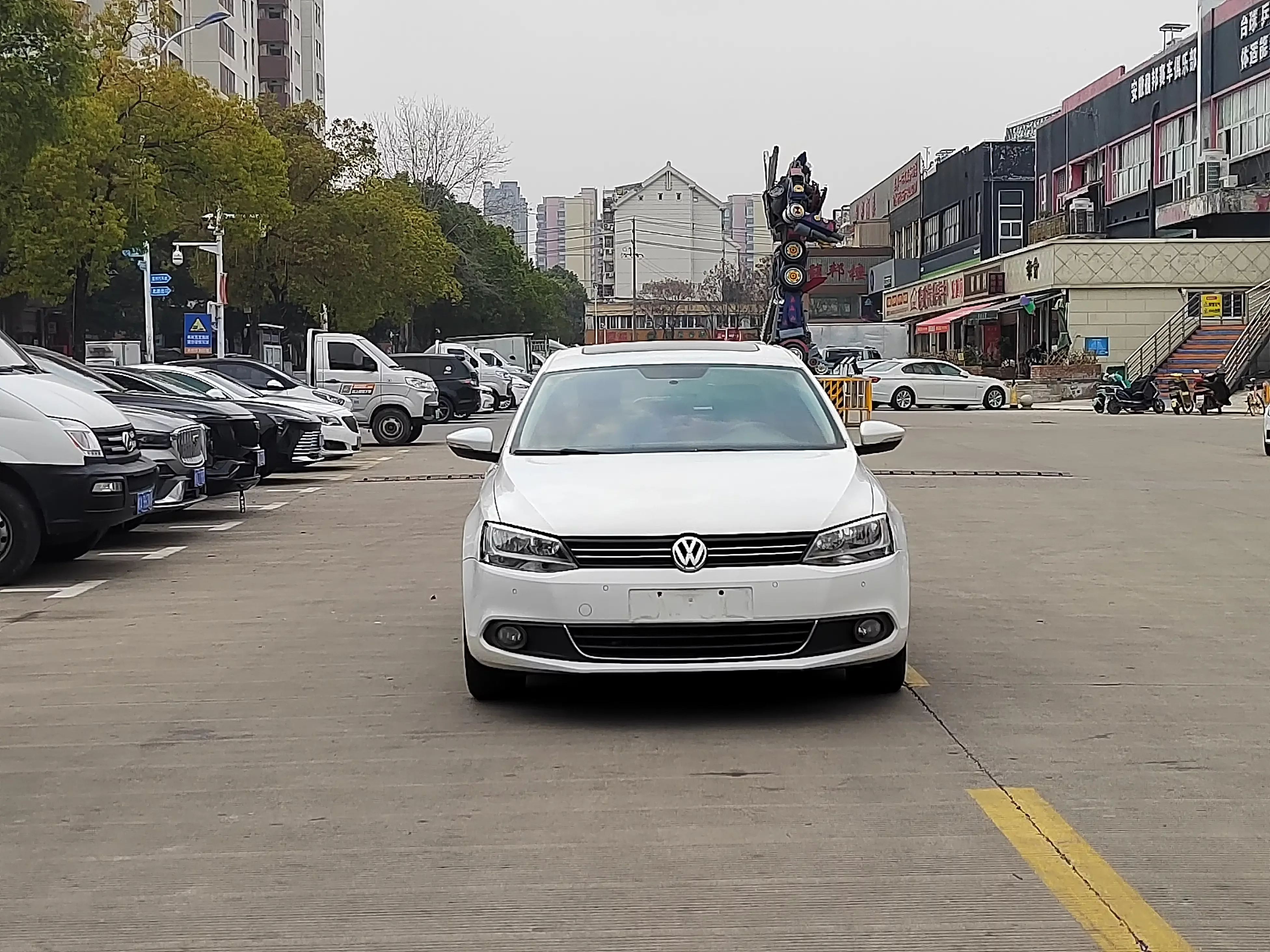 Volkswagen Sagitar
