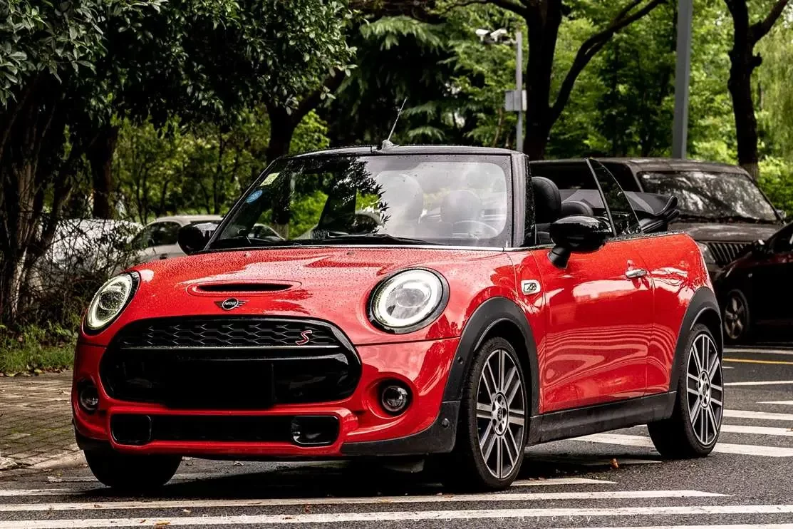 MINI 