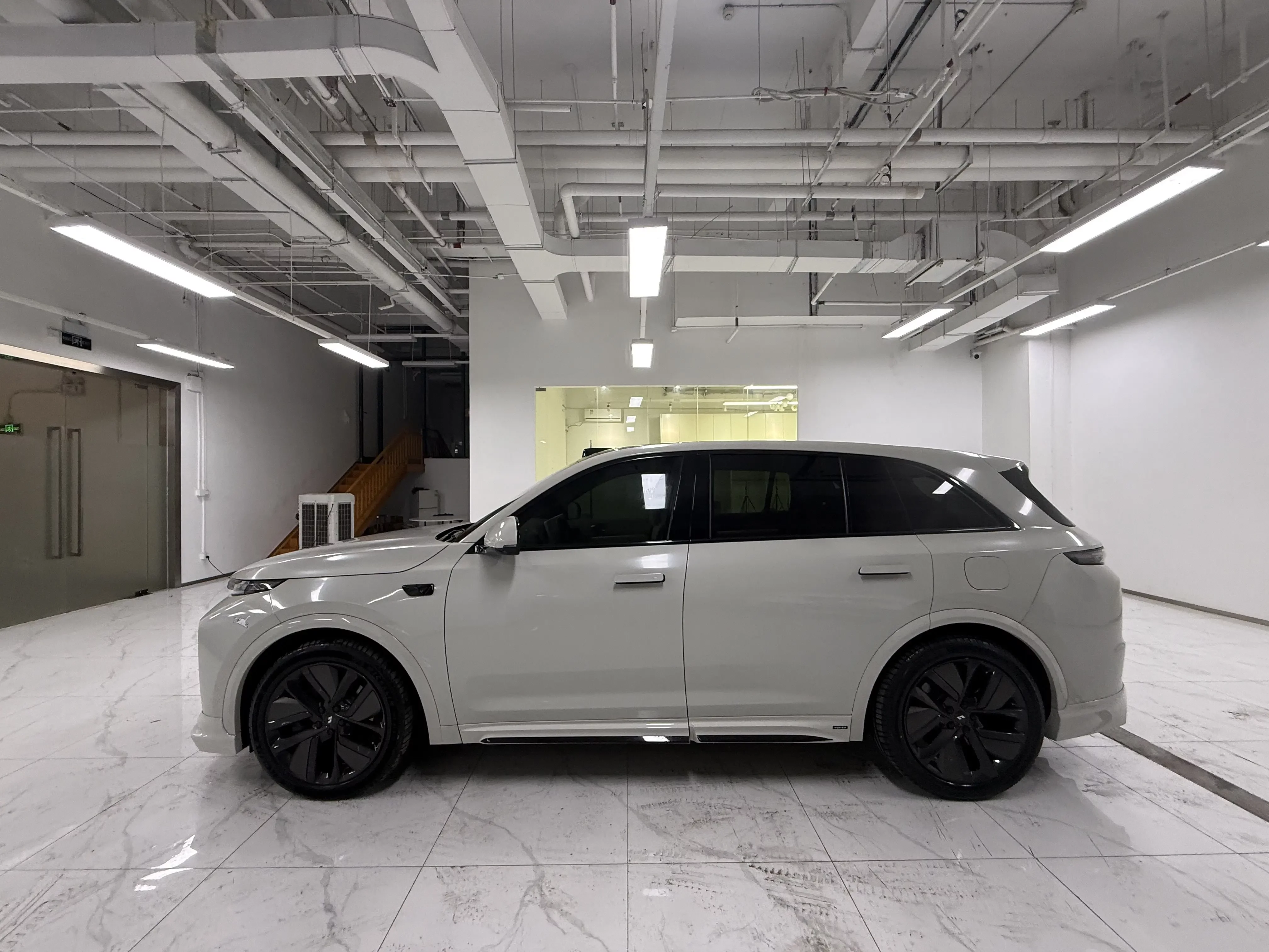 Lixiang L7