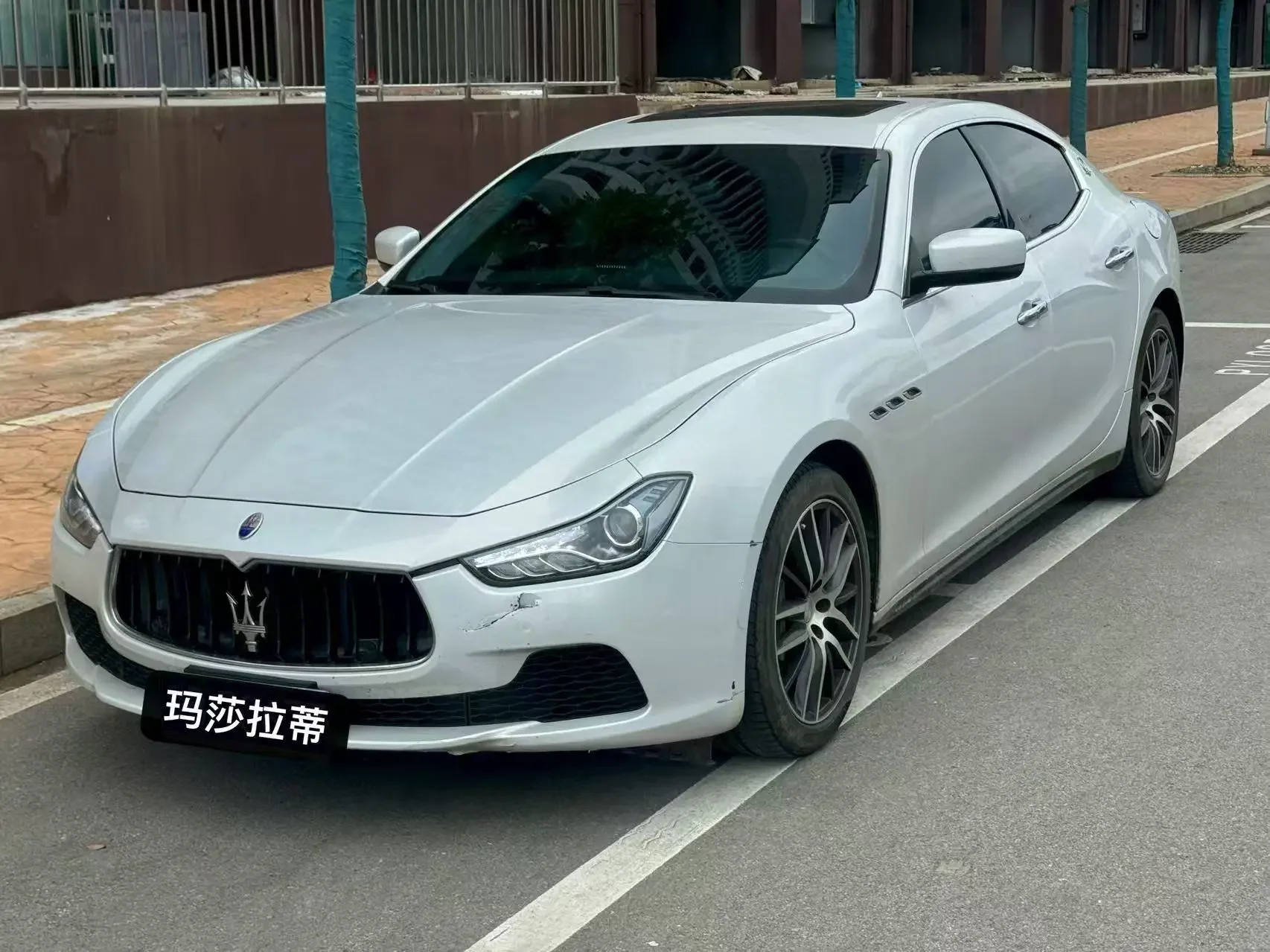Maserati Ghibli