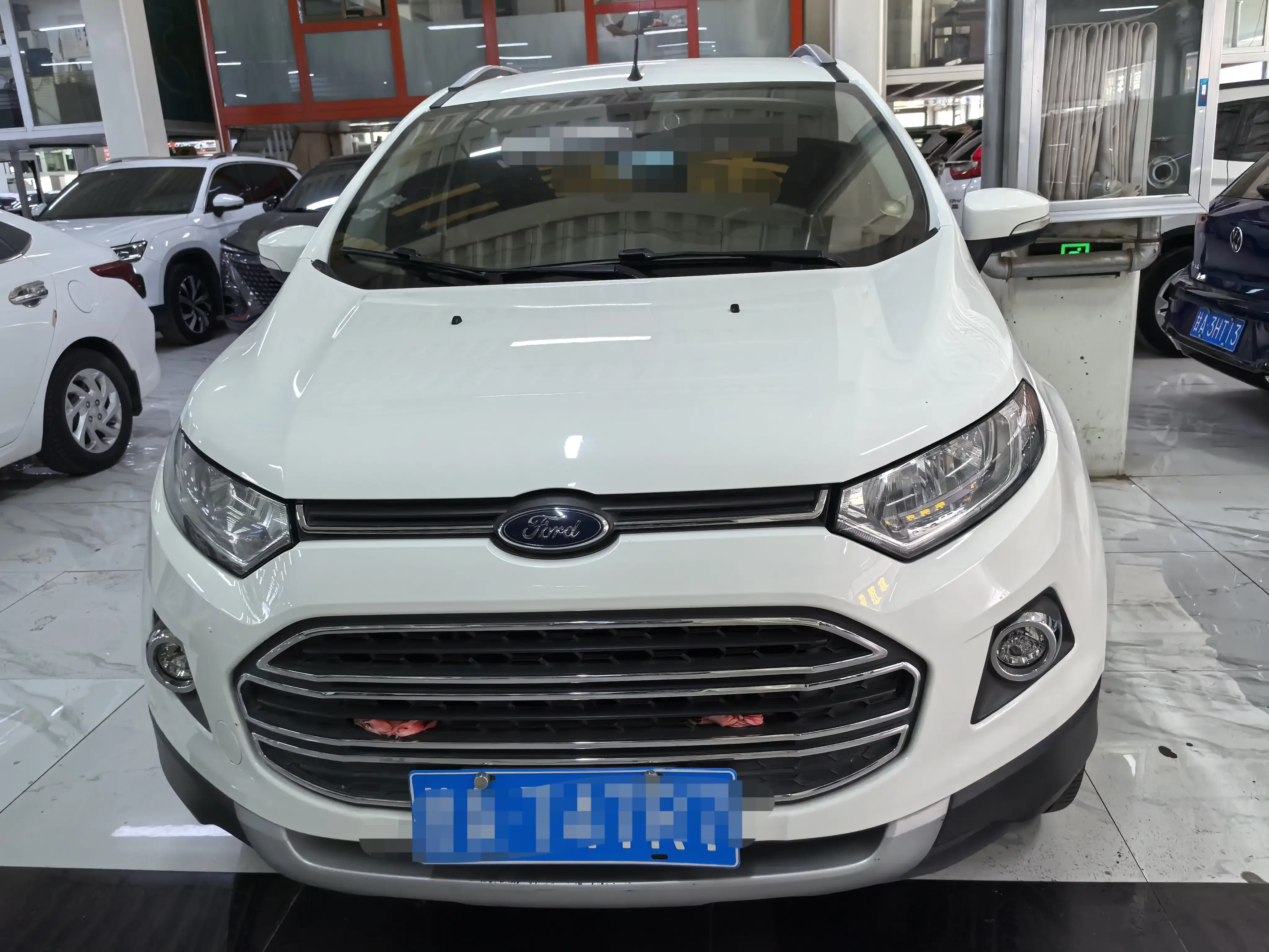 Ford Yibo