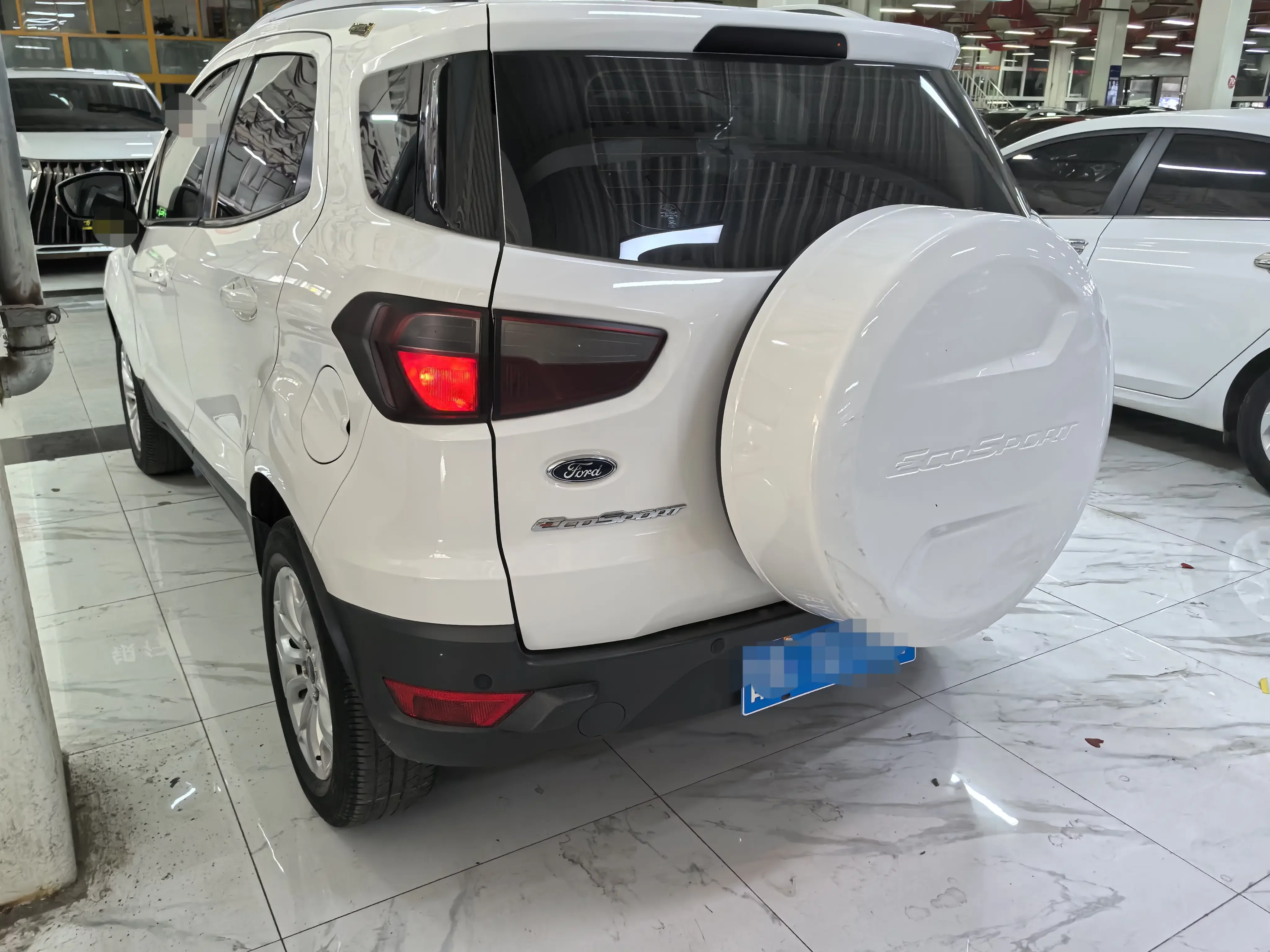Ford Yibo