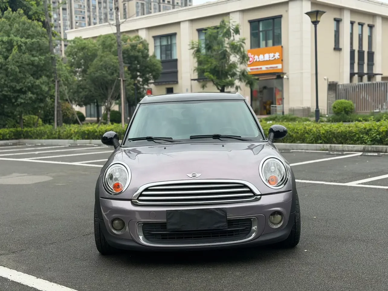 MINI CLUBMAN