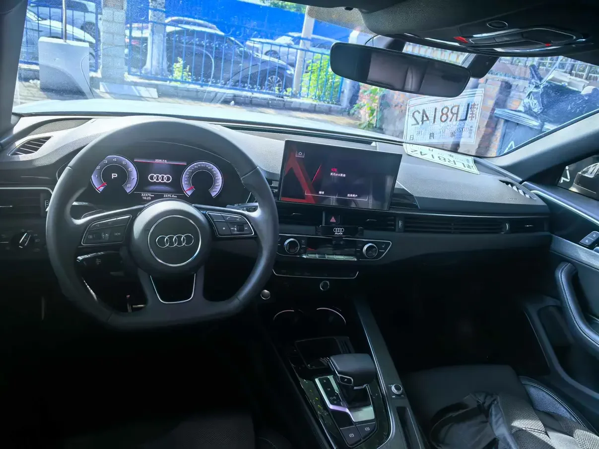 Audi A4L